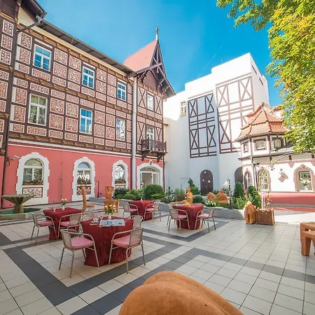 Tri Lilie Frantiskovy Lazne