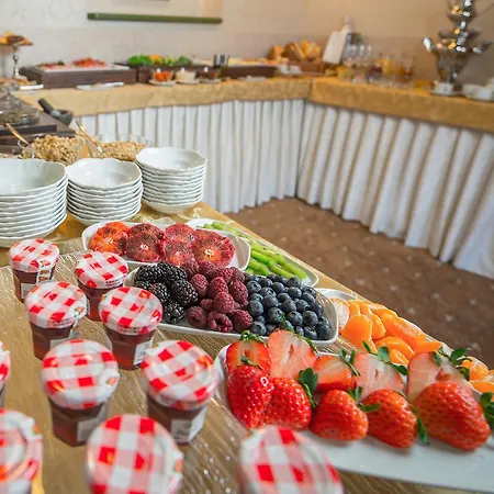 Hotel Tři Lilie 4*