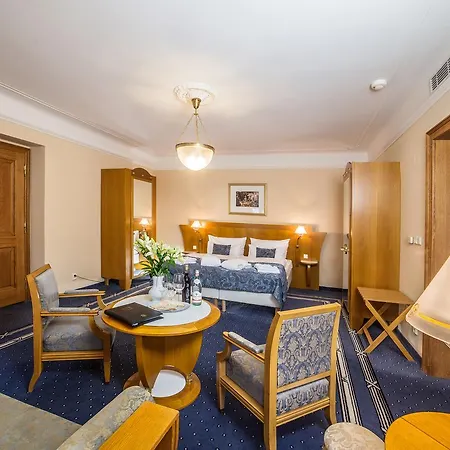 Hotel Tri Lilie Frantiskovy Lazne